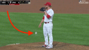 philadelphia phillies pitcher dropping rosin bag