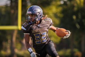 football wide receiver running