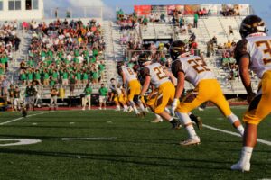 american football kickoff formation